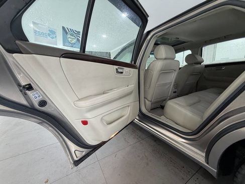 Used 2006 Cadillac DTS FWD image 26
