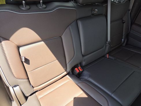 New 2026 GMC Sierra 1500 Denali AWD/4WD image 23