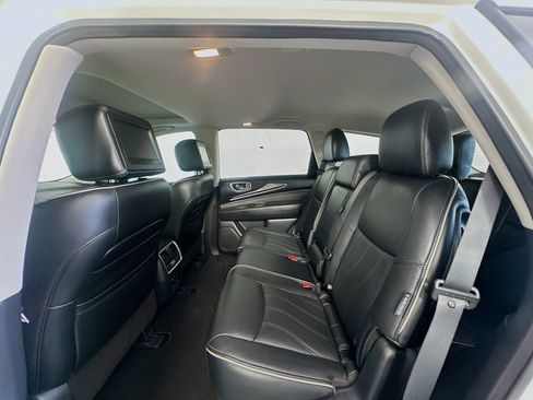 Used 2019 INFINITI QX60 Luxe w/ Essential Package FWD image 26