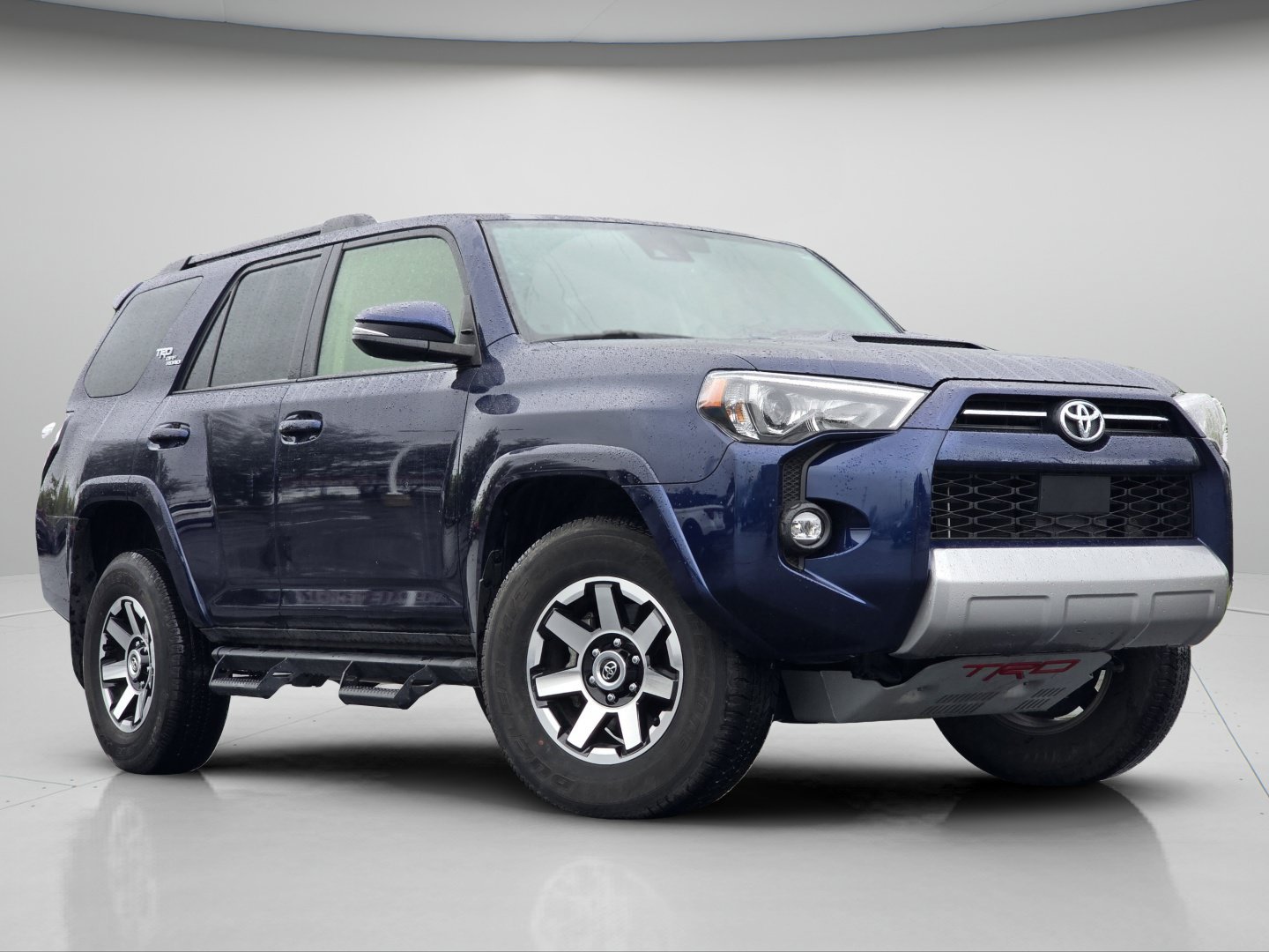 Used 2024 Toyota 4Runner TRD Off-Road Premium w/ Moonroof Package AWD/4WD image 2