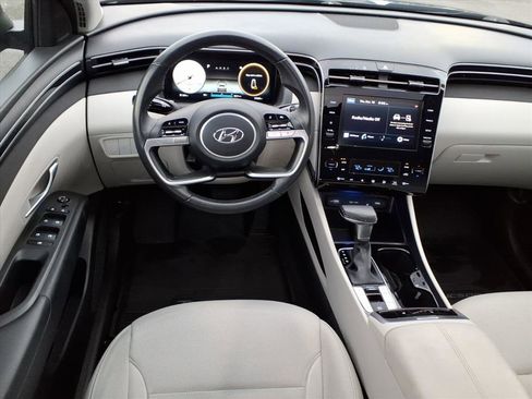 Used 2023 Hyundai Tucson SEL w/ Convenience Package image 6