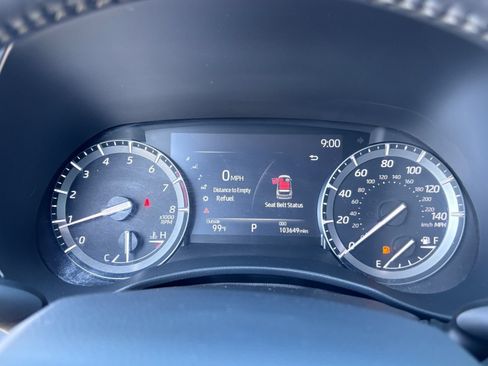 Used 2021 Toyota Highlander XLE FWD image 25