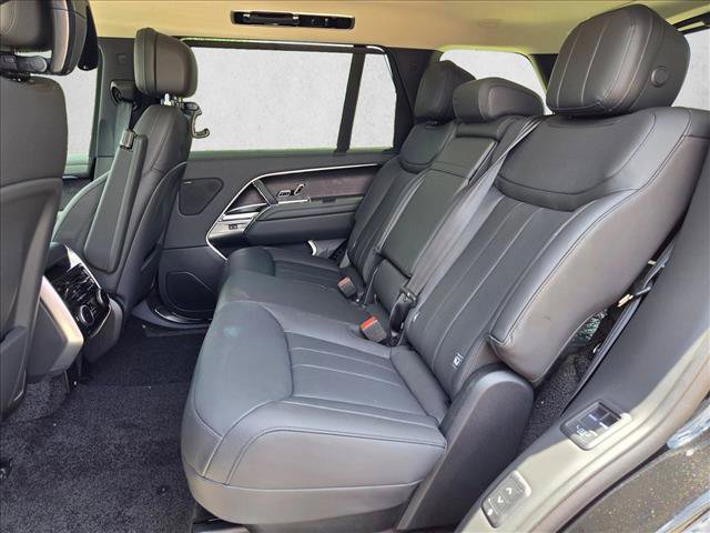 New 2026 Land Rover Range Rover Long Wheelbase SE AWD/4WD image 15