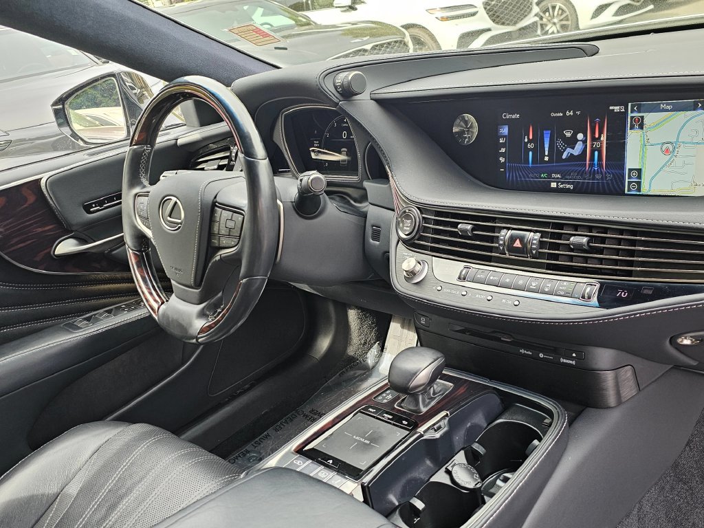 Used 2018 Lexus LS 500 AWD w/ Interior Upgrade Package image 32