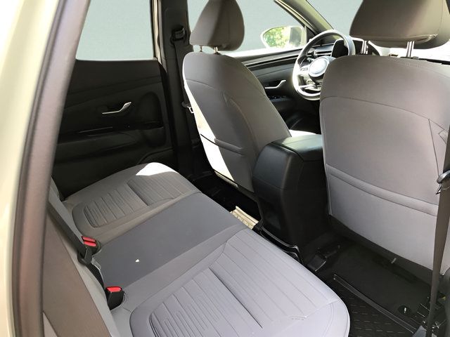 Used 2022 Hyundai Santa Cruz SEL AWD/4WD image 12