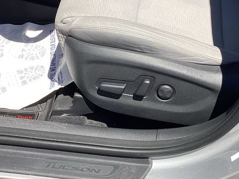 Used 2020 Hyundai Tucson AWD image 35