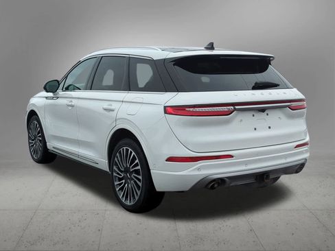 Used 2022 Lincoln Corsair Reserve w/ Equipment Group 201A image 4