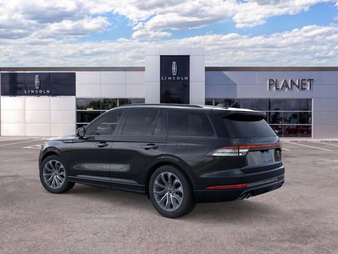 New 2026 Lincoln Aviator 2WD w/ Jet Appearance Package image 4