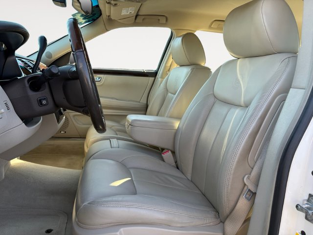 Used 2008 Cadillac DTS FWD image 9