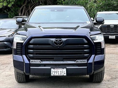 Used 2025 Toyota Tundra Limited AWD/4WD image 2