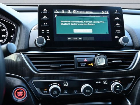 Used 2020 Honda Accord Sport image 11