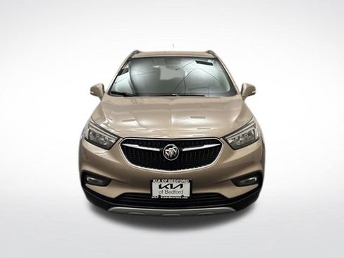 Used 2018 Buick Encore Preferred FWD image 2