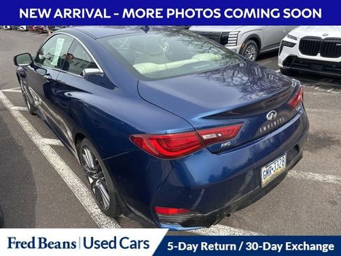 Used 2017 INFINITI Q60 Red Sport 400 image 8