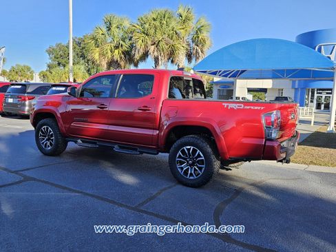 Used 2021 Toyota Tacoma TRD Sport image 3