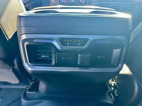 Used 2019 Chevrolet Silverado 1500 High Country w/ Technology Package image 27