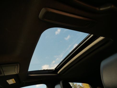 Certified 2024 Acura Integra A-Spec image 33