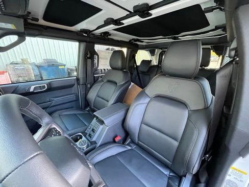 New 2026 Ford Bronco Badlands image 18