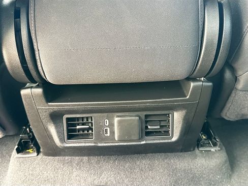 Used 2024 Chevrolet Silverado 1500 LT AWD/4WD image 26