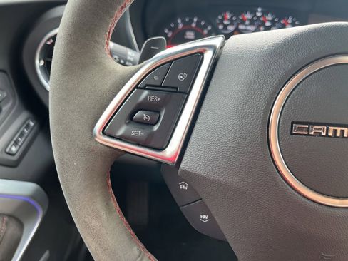 Used 2017 Chevrolet Camaro ZL1 RWD image 57