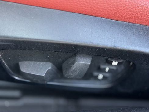 Used 2013 BMW 328i Convertible image 19