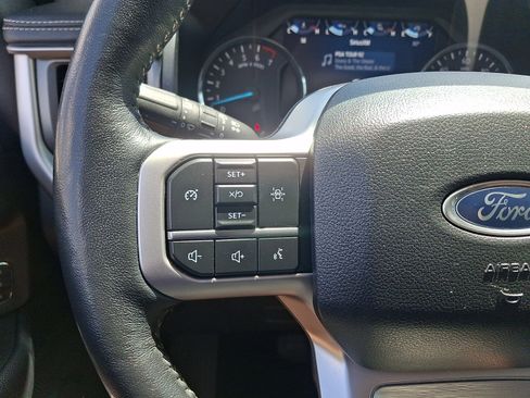 Certified 2024 Ford Expedition XLT AWD/4WD image 22