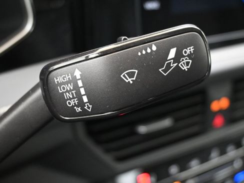 New 2026 Volkswagen Jetta SEL image 29