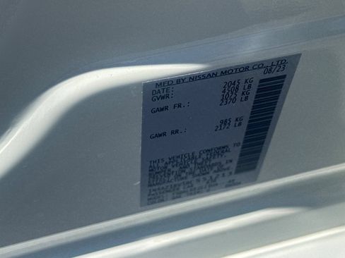 Used 2024 Nissan Leaf S FWD image 29