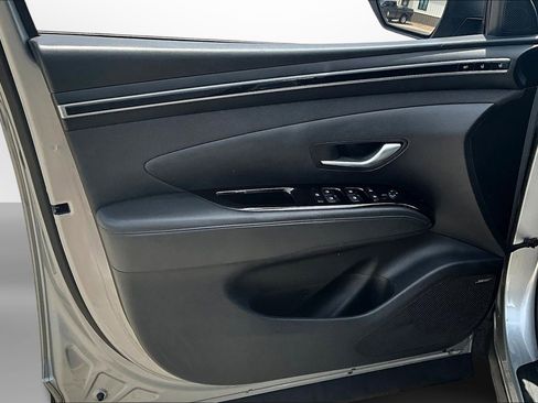 Used 2023 Hyundai Tucson Limited image 25