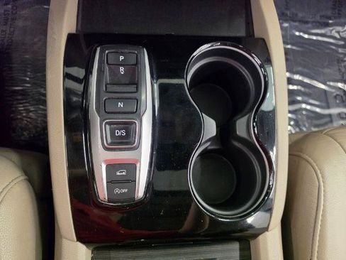 Used 2020 Honda Pilot Touring image 21