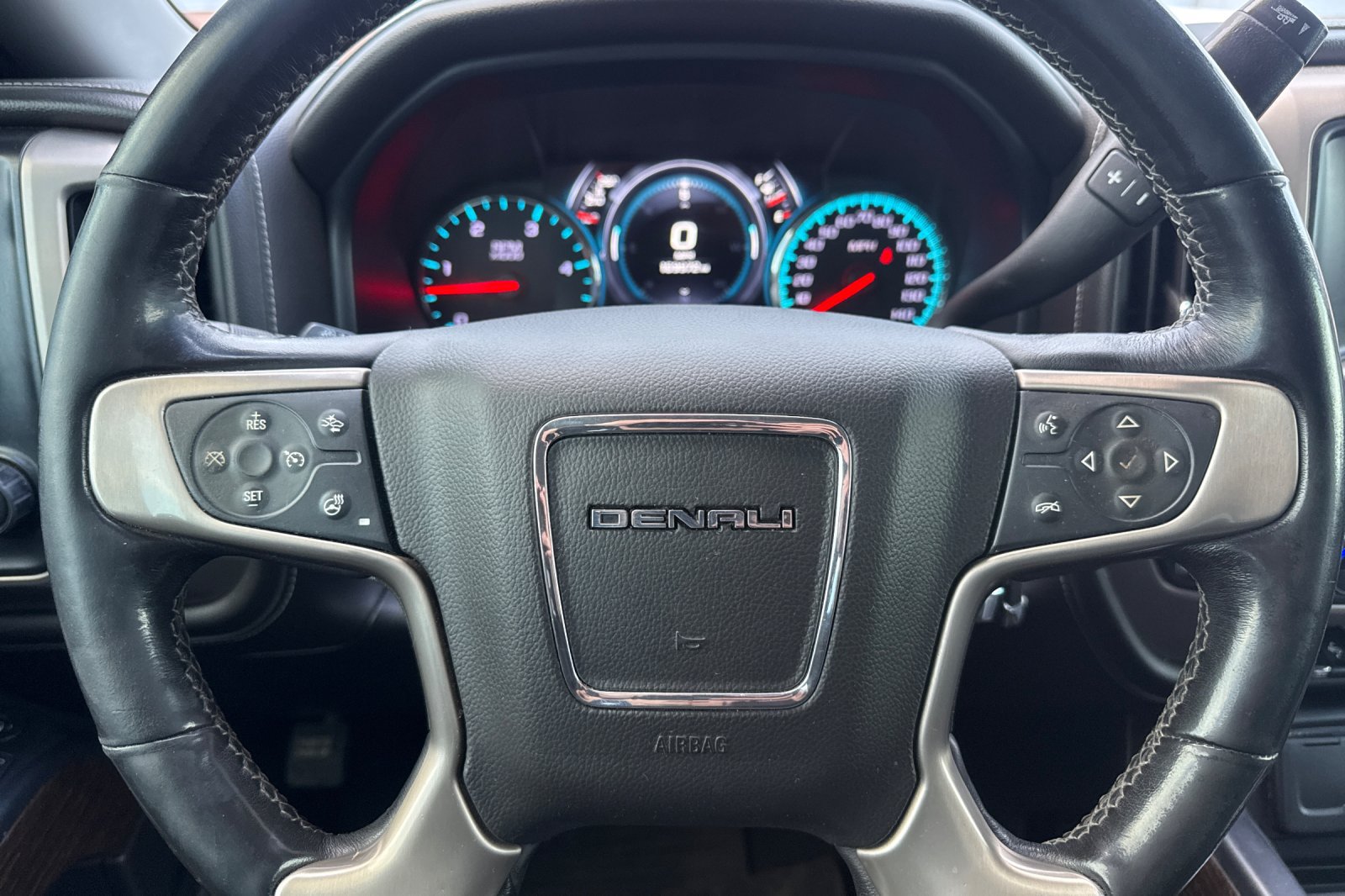 Used 2019 GMC Sierra 3500 Denali w/ Duramax Plus Package AWD/4WD image 32