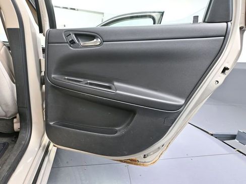 Used 2012 Chevrolet Impala LT image 36