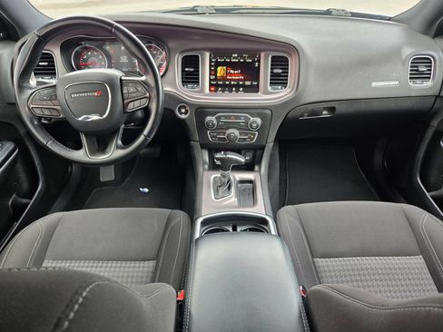 Used 2023 Dodge Charger SXT RWD image 10