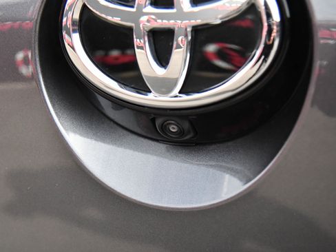 Used 2024 Toyota Corolla SE image 41