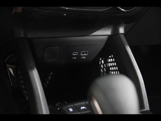 Used 2024 Chevrolet TrailBlazer RS w/ Driver Confidence Package AWD/4WD image 15
