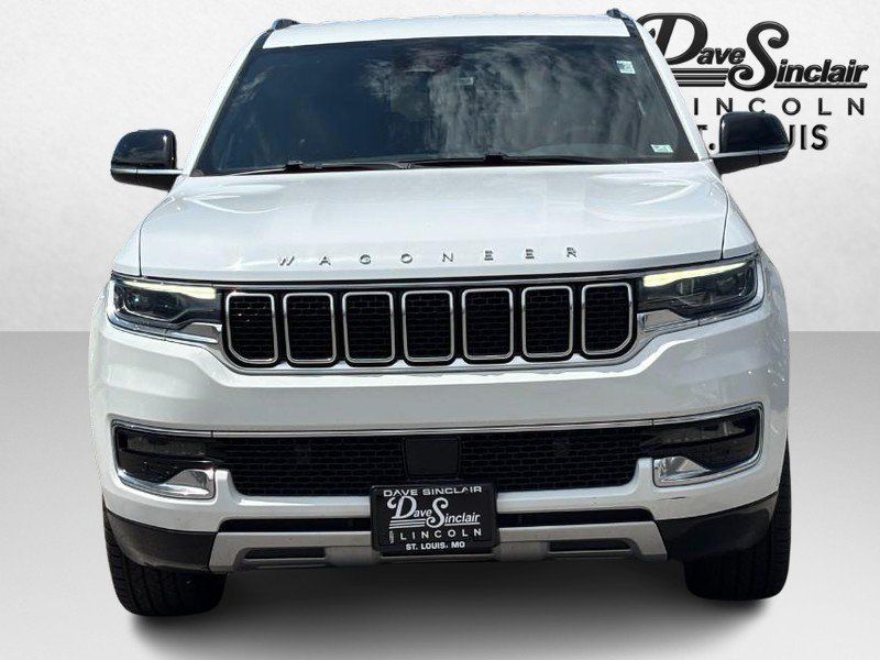 Used 2023 Jeep Wagoneer L Series II AWD/4WD image 8