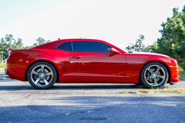 Used 2011 Chevrolet Camaro SS w/ RS Package RWD image 9