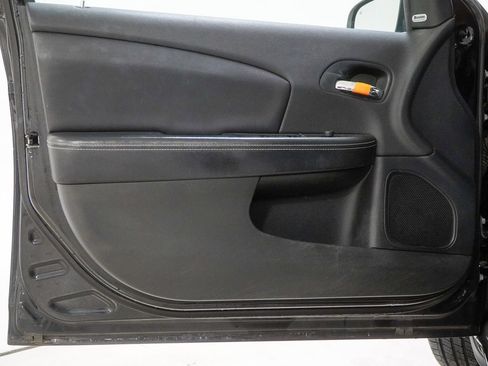 Used 2013 Chrysler 200 Limited image 15