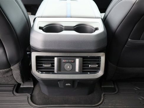 Used 2026 Ford F350 Platinum AWD/4WD image 30
