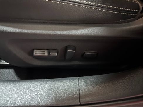Used 2020 Nissan Altima 2.5 Platinum FWD image 18