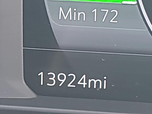 Used 2023 Chevrolet Bolt LT w/ Infotainment Package FWD image 12