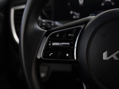 Used 2024 Kia Seltos S image 13