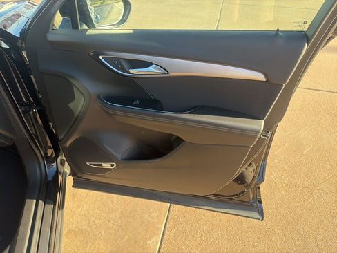 Used 2025 Buick Envision Sport Touring image 28