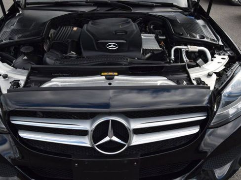 Used 2017 Mercedes-Benz C 300 4MATIC Sedan image 19