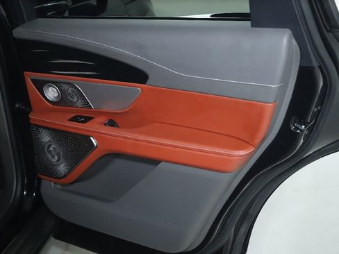 Used 2024 Lincoln Nautilus Black Label w/ Jet Appearance Package (87T) AWD/4WD image 29