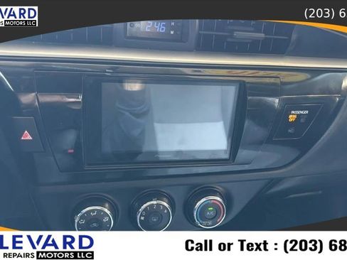 Used 2016 Toyota Corolla L FWD image 14