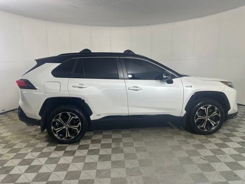 Used 2024 Toyota RAV4 XSE w/ Premium Package AWD/4WD image 8