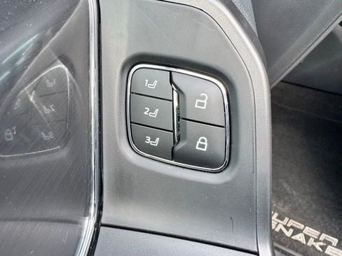 Used 2025 Ford F150 Lariat w/ Equipment Group 502A High AWD/4WD image 46