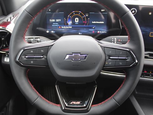 New 2026 Chevrolet Equinox RS image 11