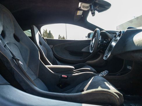 Used 2019 McLaren 600LT image 54