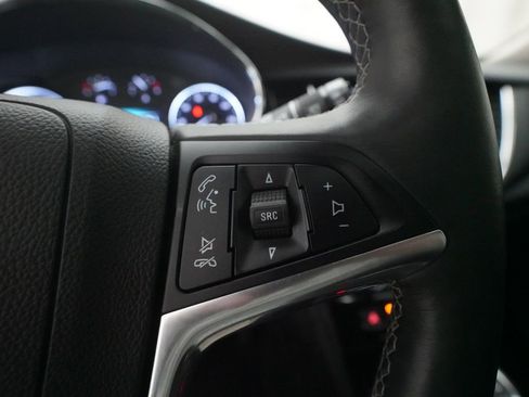 Used 2018 Buick Encore Premium w/ Experience Buick Package image 18